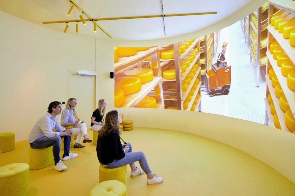 奶酪體驗(yàn)中心展廳設(shè)計(jì)